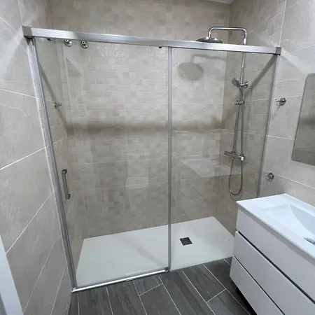 Montalvo Metropolis C Apartment